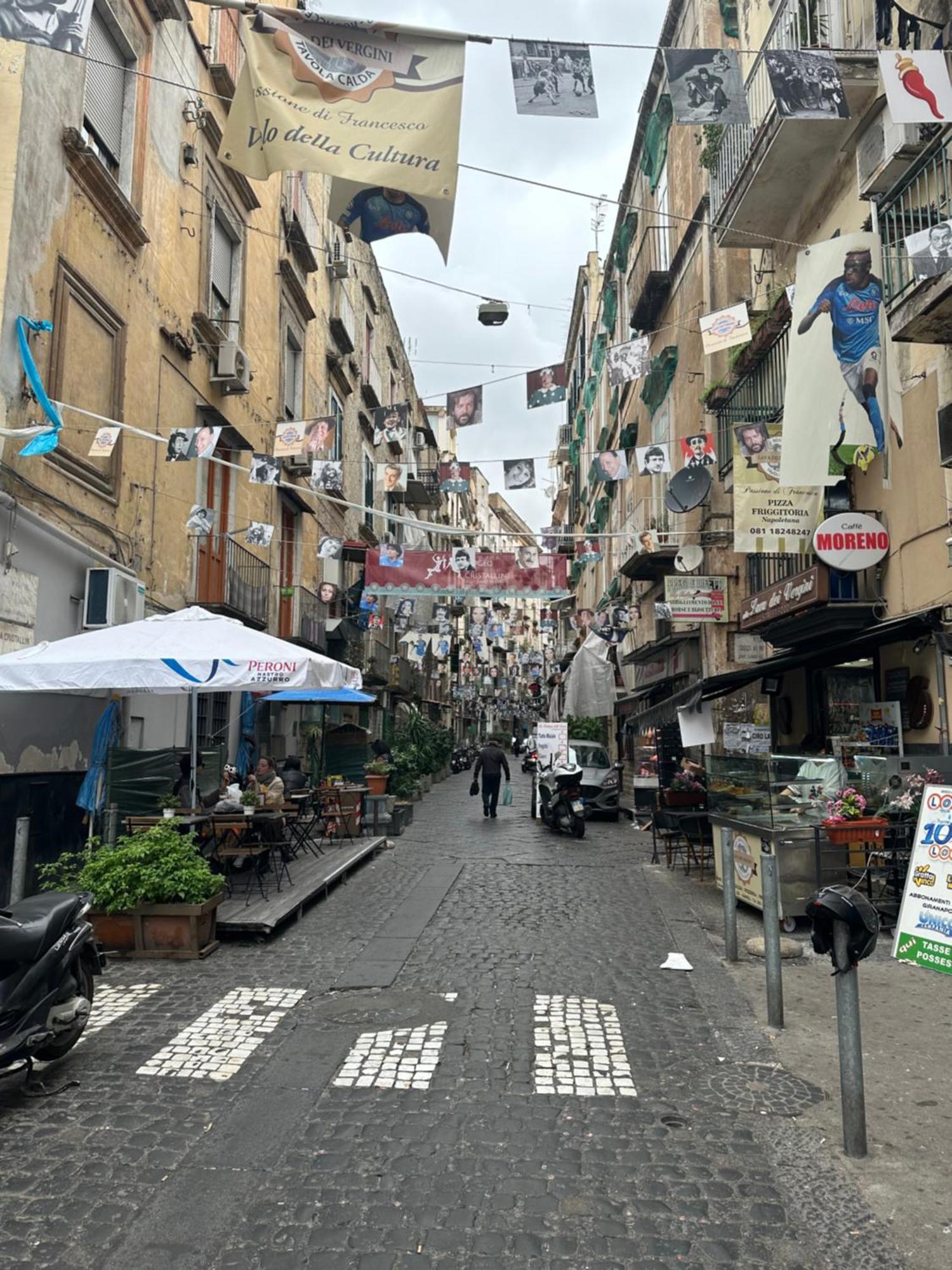 Aurora House Apartment Napoli Bagian luar foto